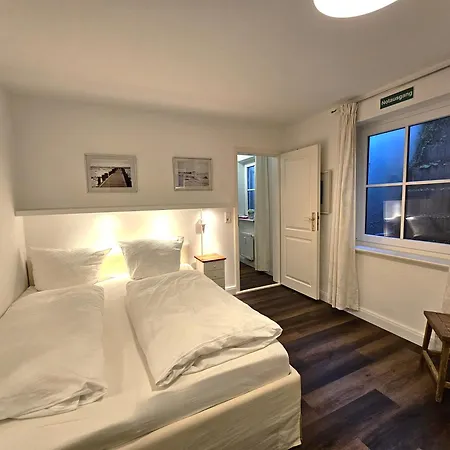 Apartment Palais Am Südstrand - Whg 1 *